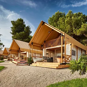 4* Park za odmor Arena One 99 Glamping